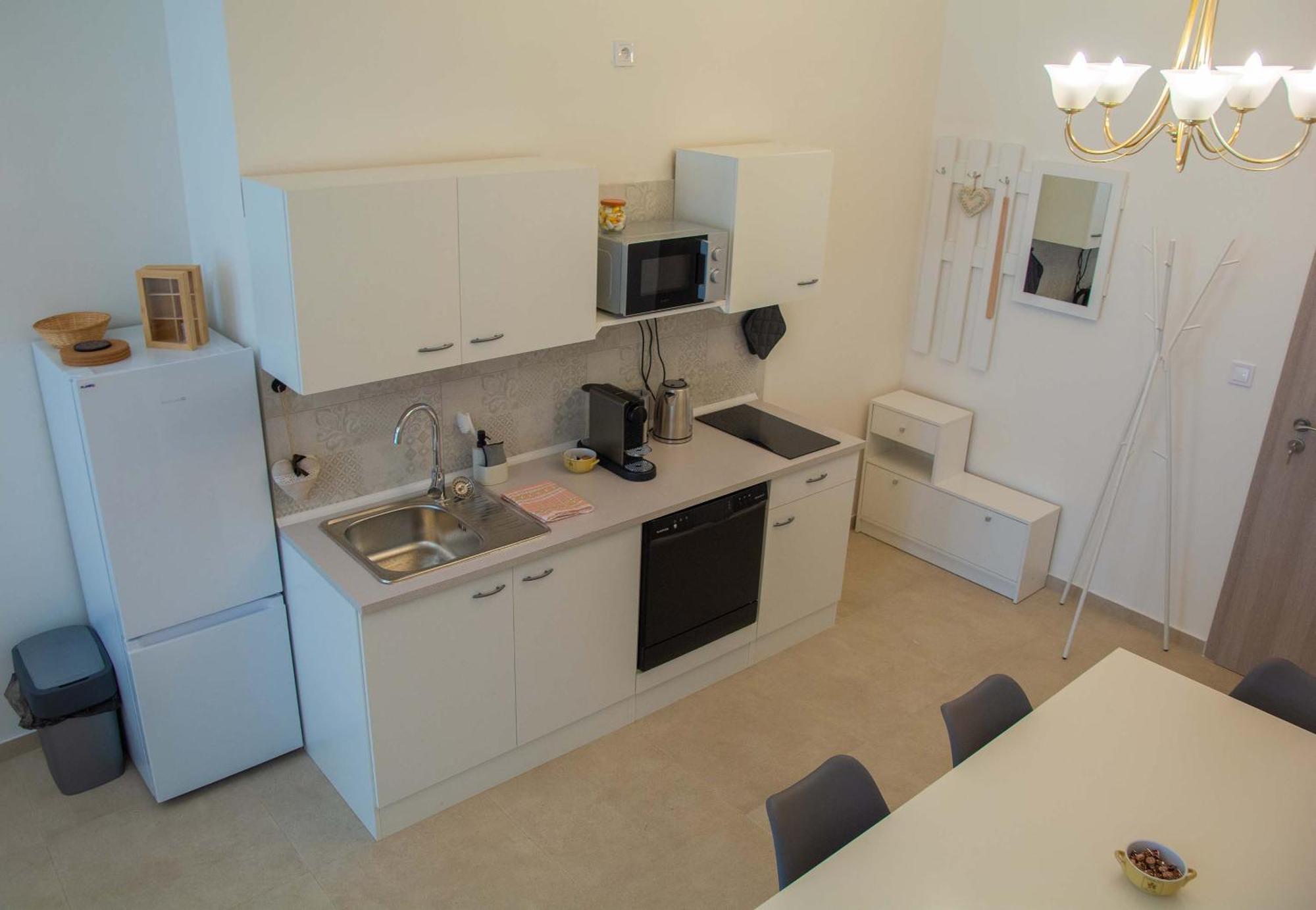 City Centre Apartment With Parking Прага Екстер'єр фото